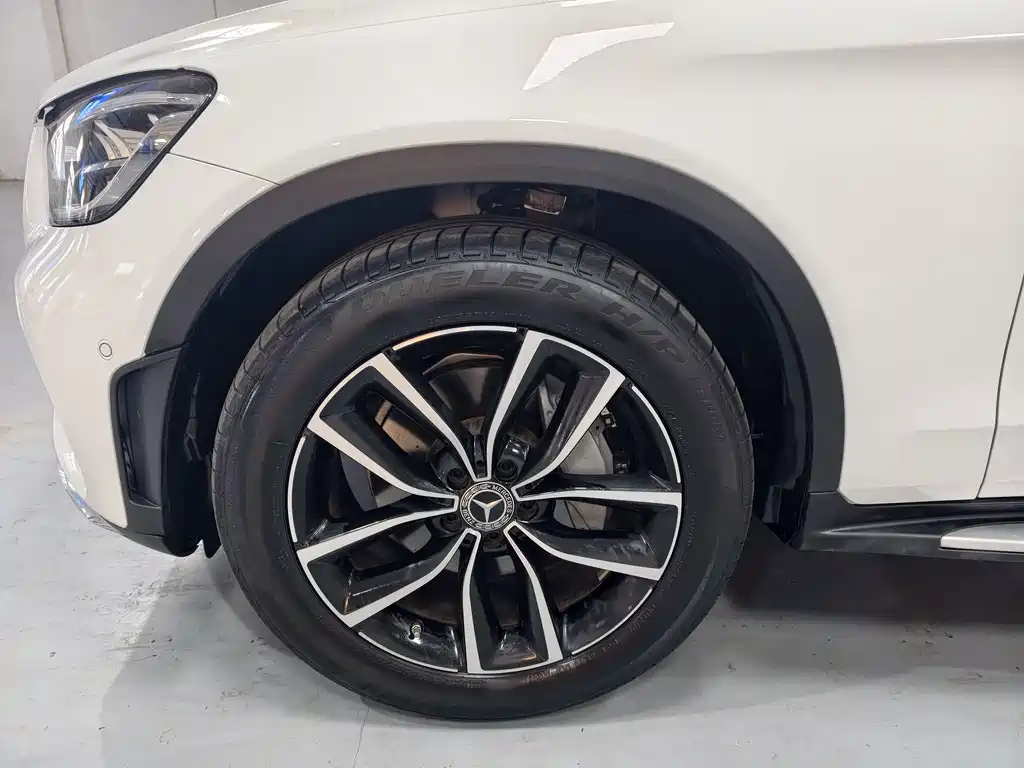 Mercedes-Benz GLC — фото 17