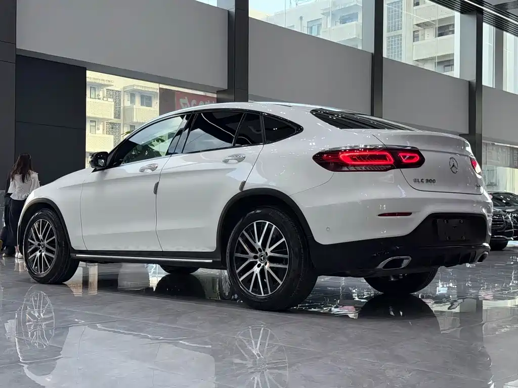 Mercedes-Benz GLC Coupe — фото 9