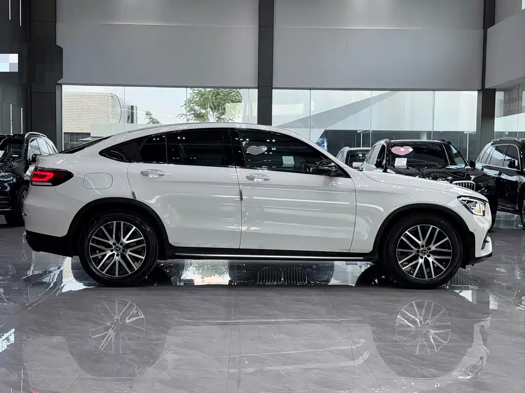 Mercedes-Benz GLC Coupe — фото 10