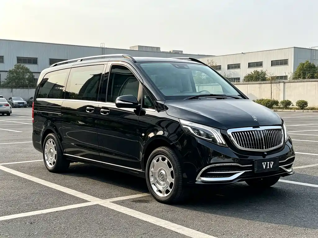 Mercedes-Benz V-Class — фото 3