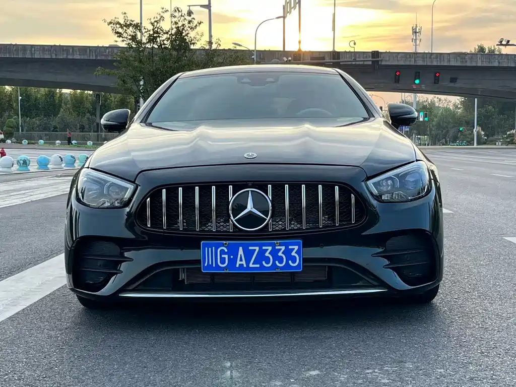 Mercedes-Benz E-Class (Import) — фото 2