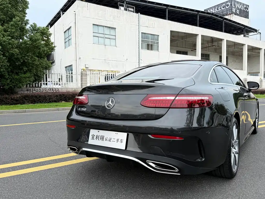 Mercedes-Benz E-Class (Import) — фото 6