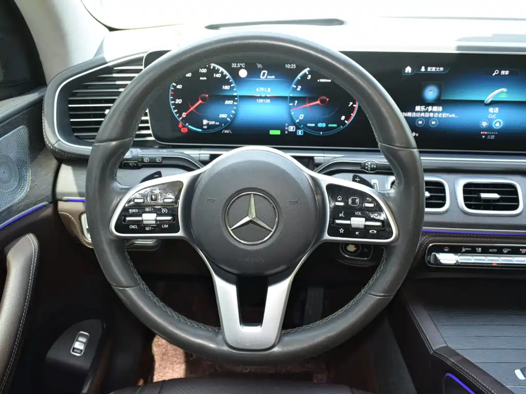 Mercedes-Benz GLE (Import) — фото 17