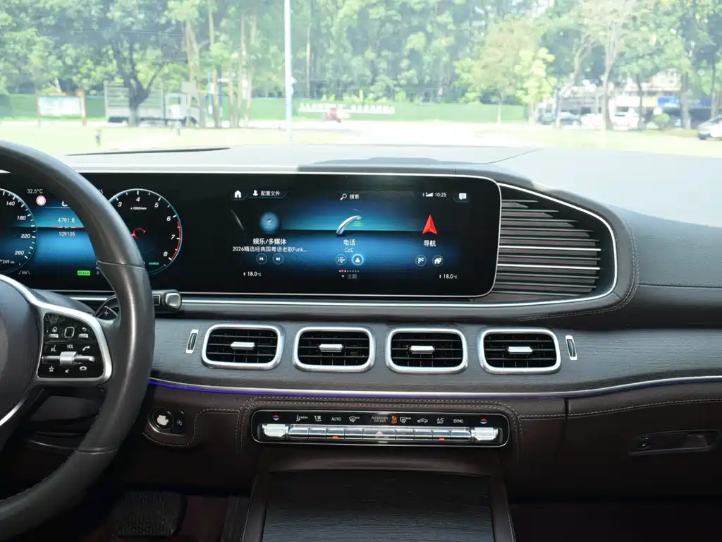 Mercedes-Benz GLE (Import) — фото 18