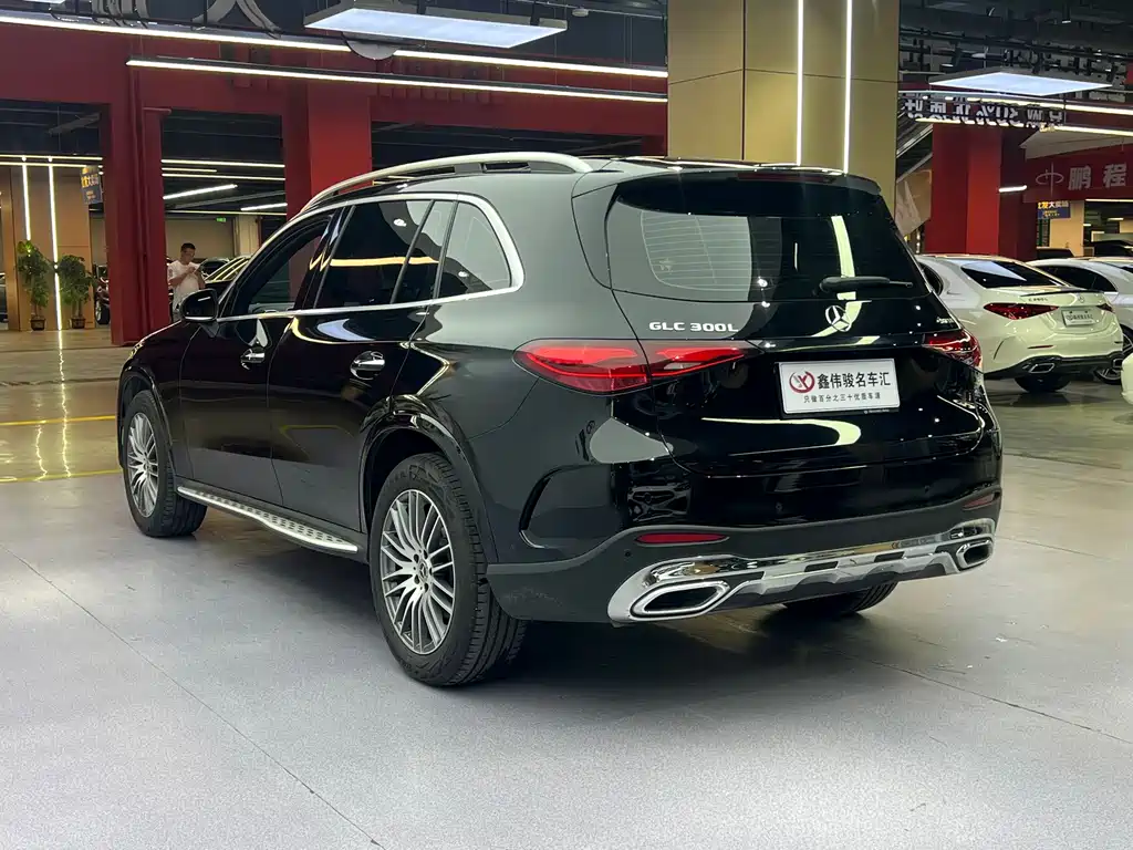 Mercedes-Benz GLC — фото 17