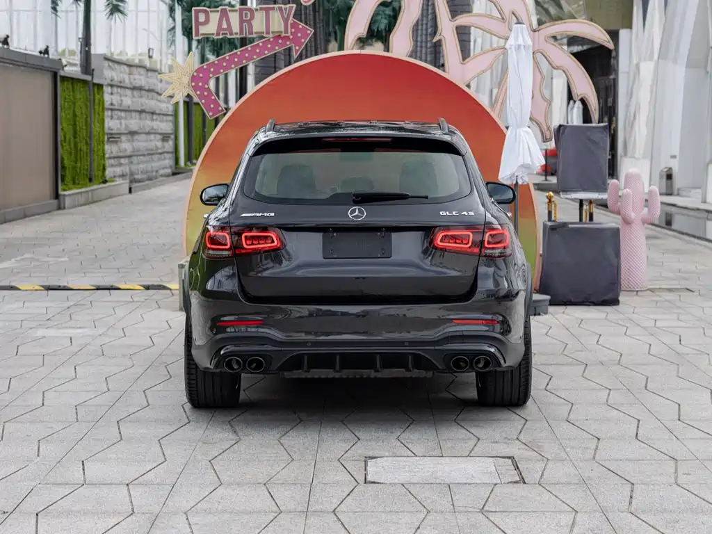 Mercedes-Benz GLC AMG — фото 8