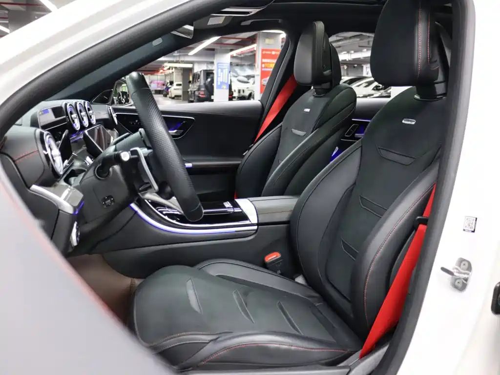 Mercedes-Benz C-Class AMG — фото 11
