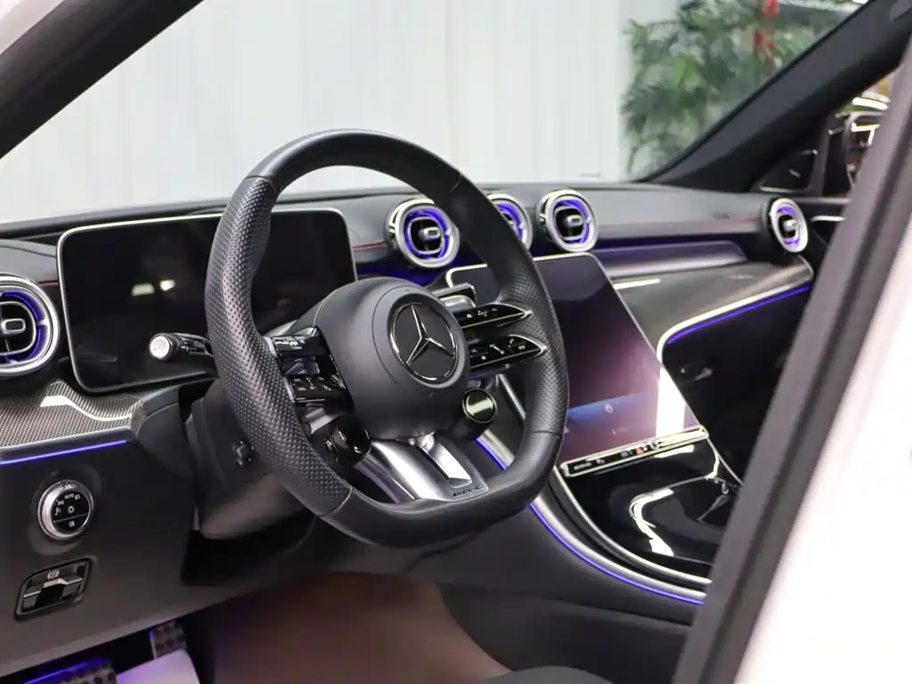 Mercedes-Benz C-Class AMG — фото 10