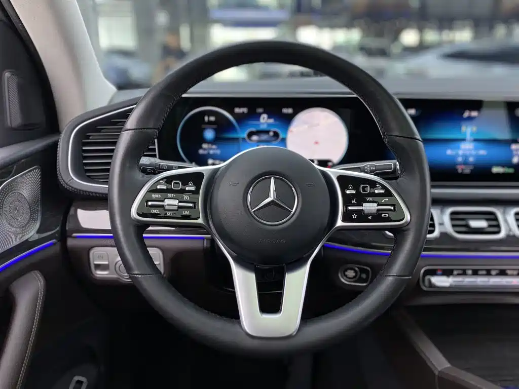 Mercedes-Benz GLE (Import) — фото 17