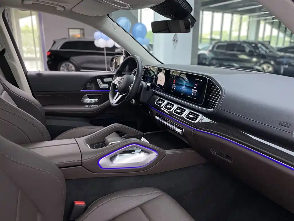 Mercedes-Benz GLE (Import) — фото 21