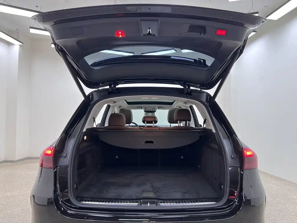 Mercedes-Benz GLE (Import) — фото 13