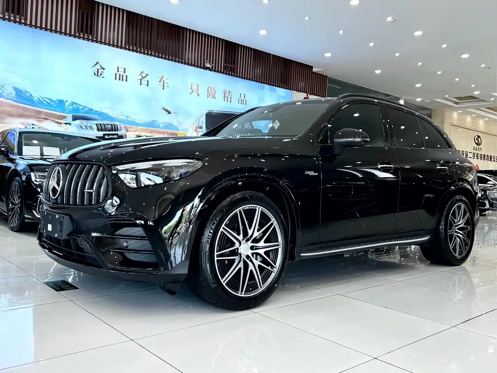 Mercedes-Benz GLC AMG — фото 2