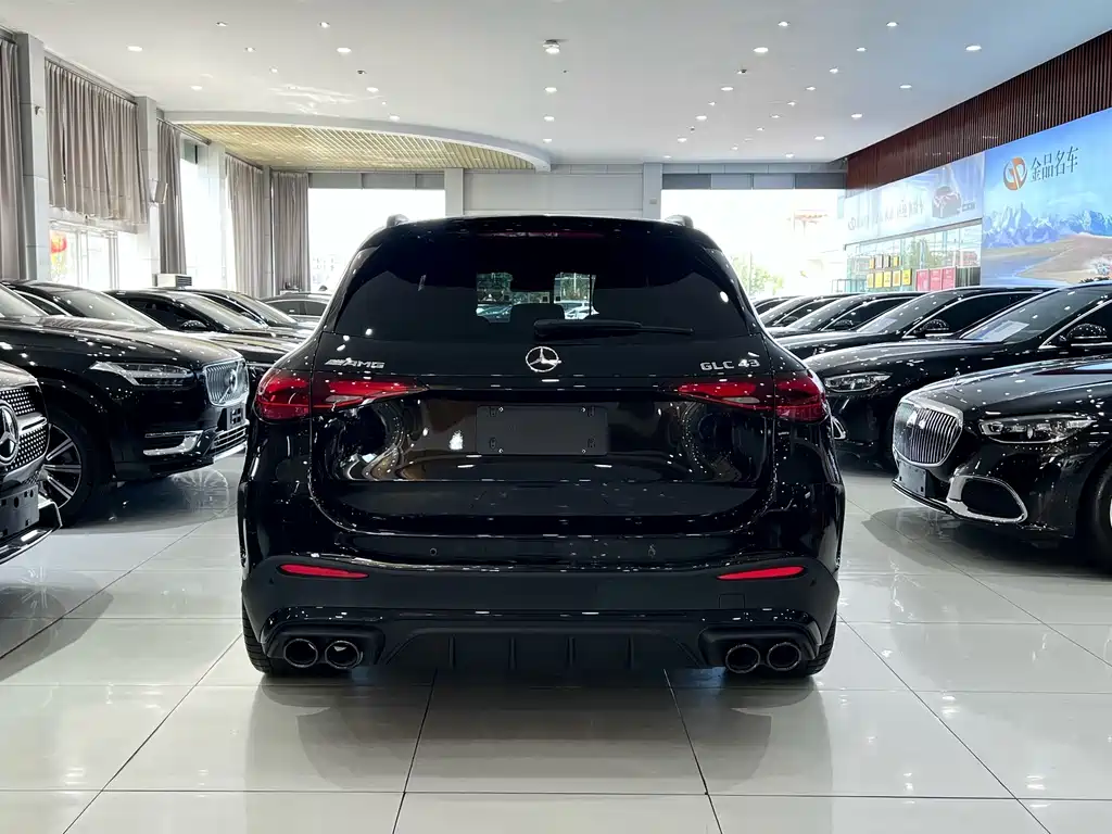 Mercedes-Benz GLC AMG — фото 5