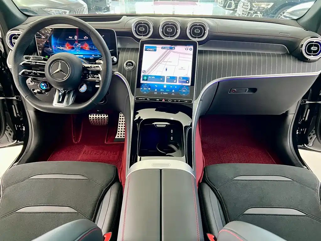 Mercedes-Benz GLC AMG — фото 9