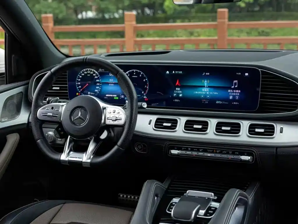 Mercedes-Benz GLE AMG — фото 13