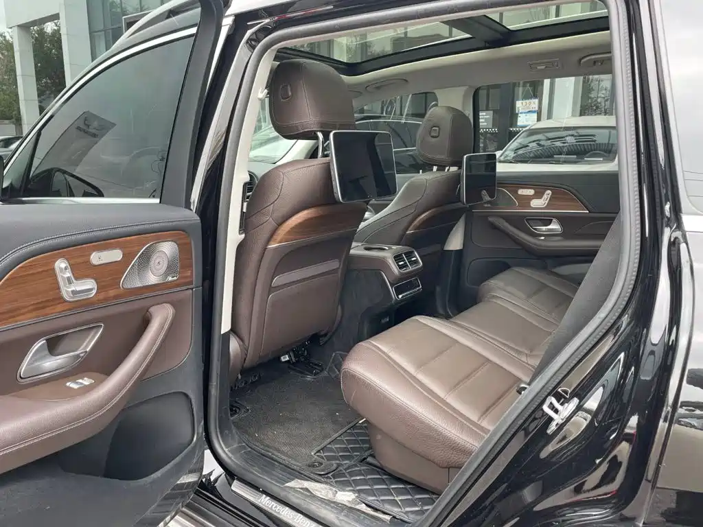 Mercedes-Benz GLS — фото 3