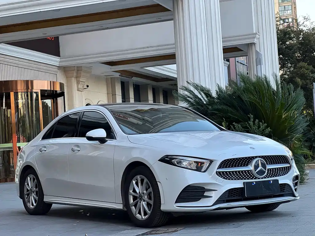 Mercedes-Benz A-Class — фото 3