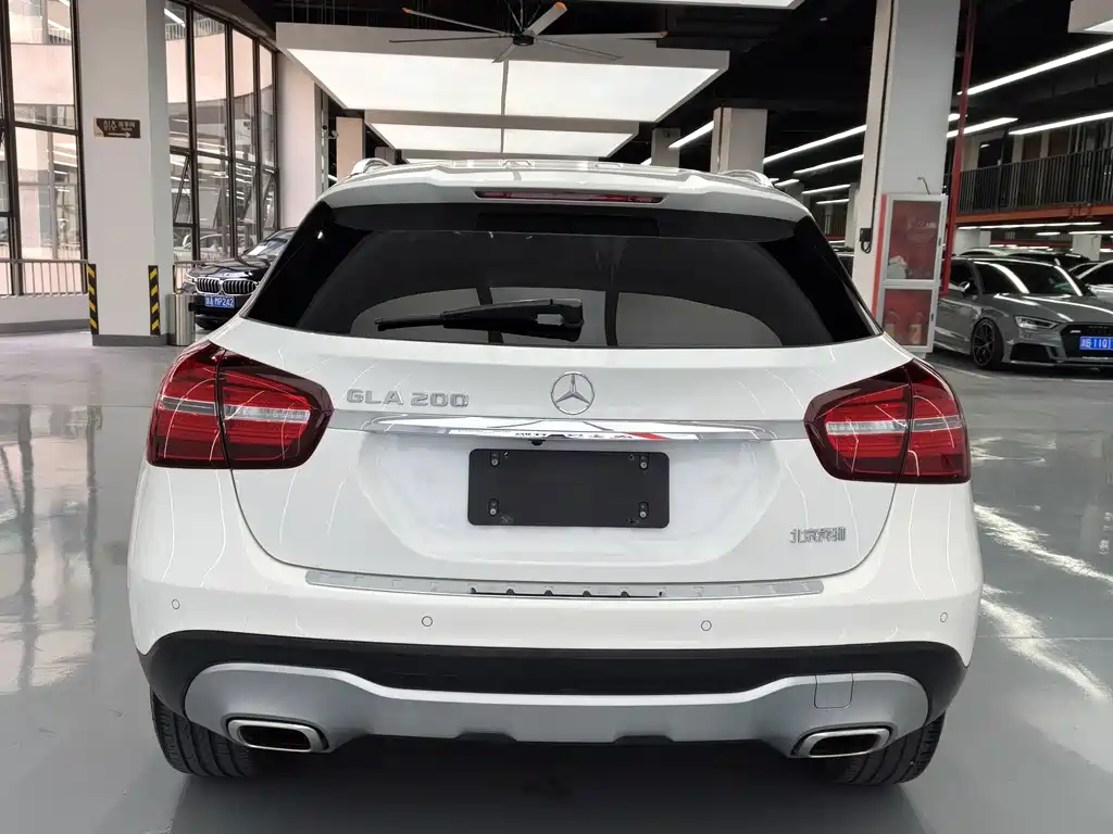Mercedes-Benz GLA — фото 15