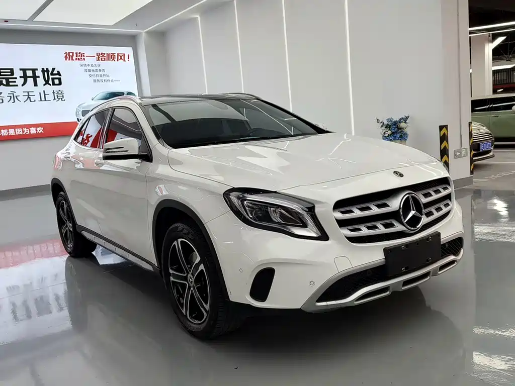 Mercedes-Benz GLA — фото 3