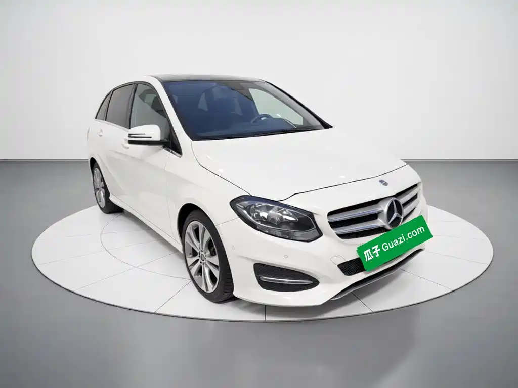 Mercedes-Benz B-Class — фото 24