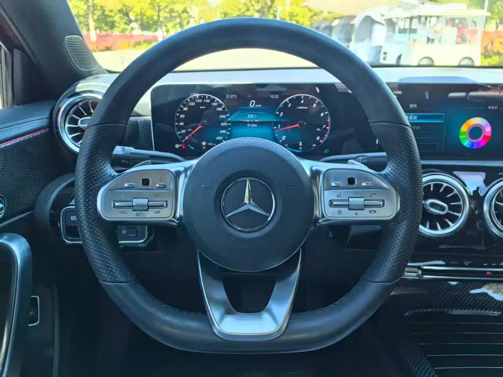 Mercedes-Benz A-Class — фото 18