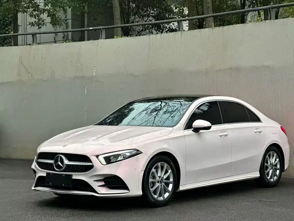 Mercedes-Benz A-Class — фото 2