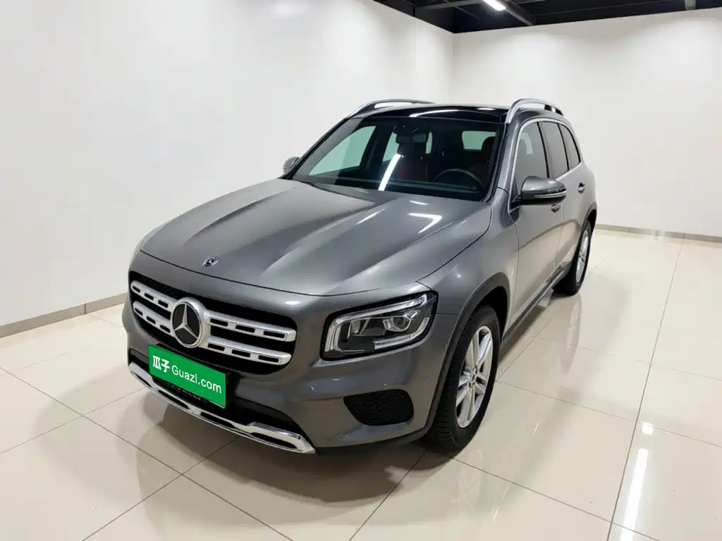 Mercedes-Benz GLB — фото 2