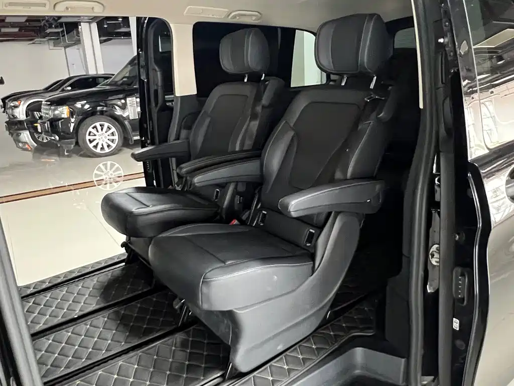 Mercedes-Benz Vito — фото 22