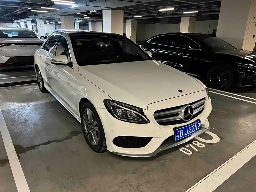 Mercedes-Benz C-Class — фото 2