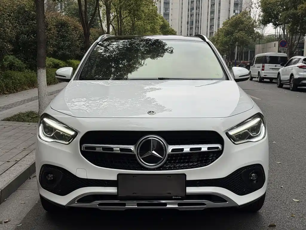 Mercedes-Benz GLA — фото 2