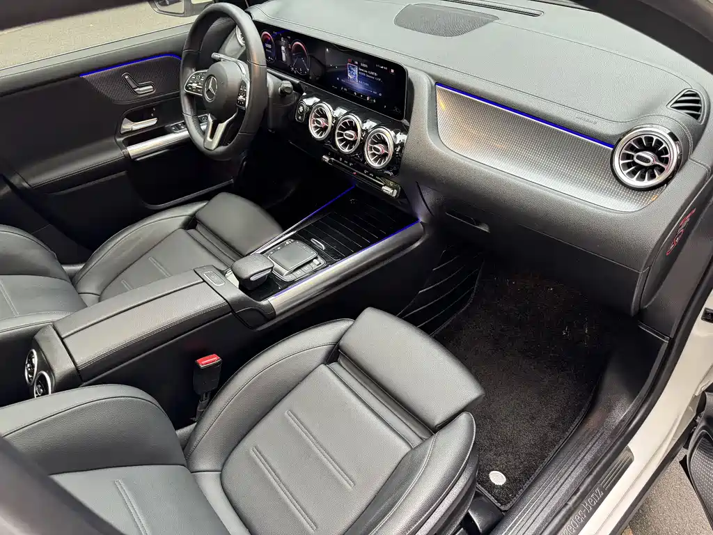 Mercedes-Benz GLA — фото 5