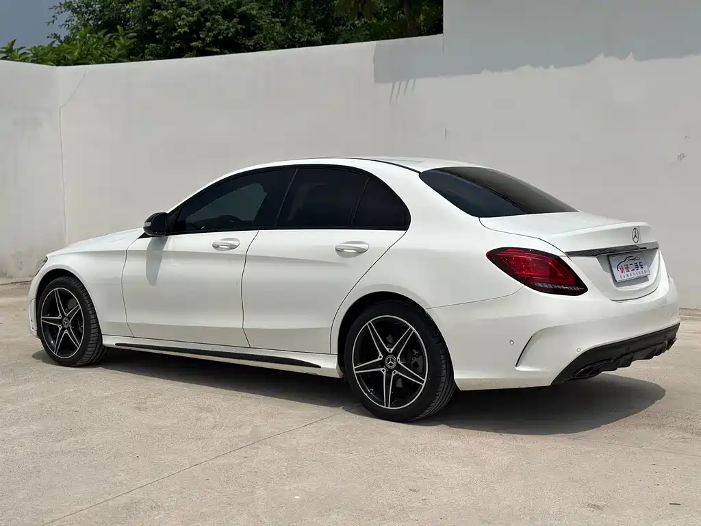 Mercedes-Benz C-Class — фото 18