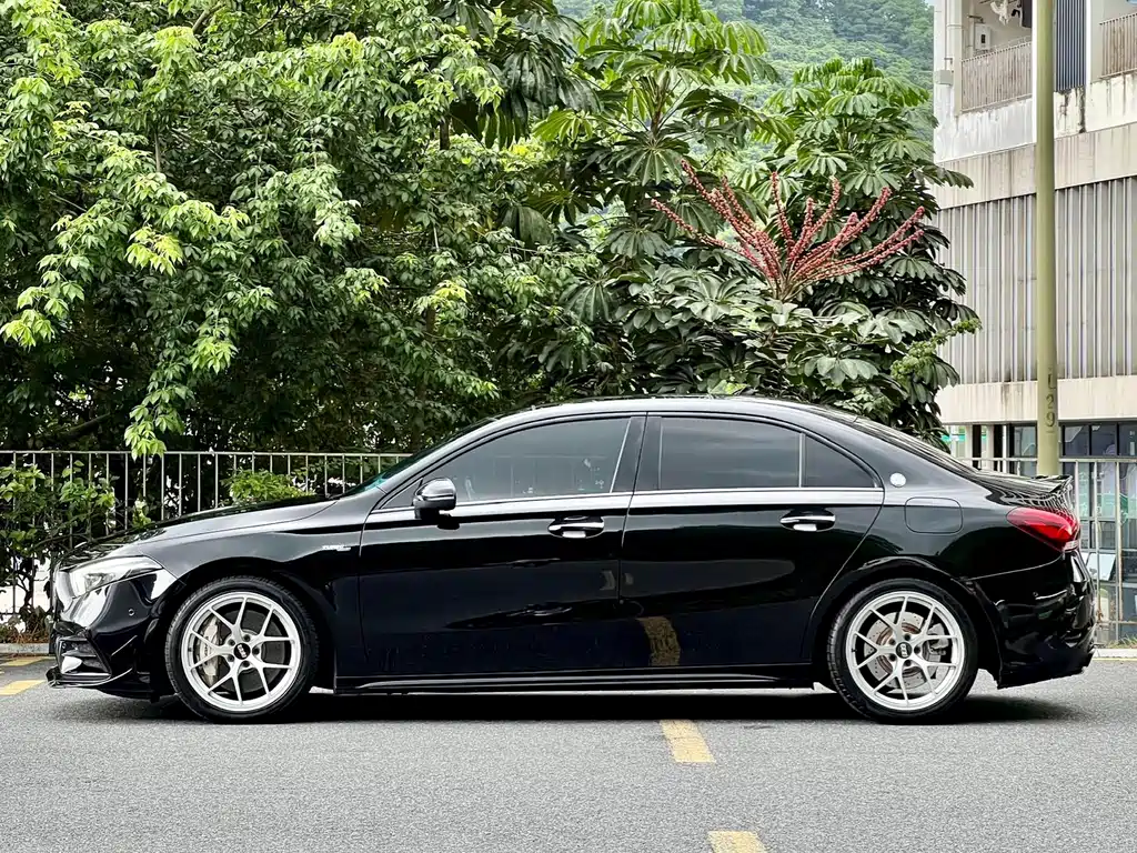 Mercedes-Benz A-Class AMG — фото 3