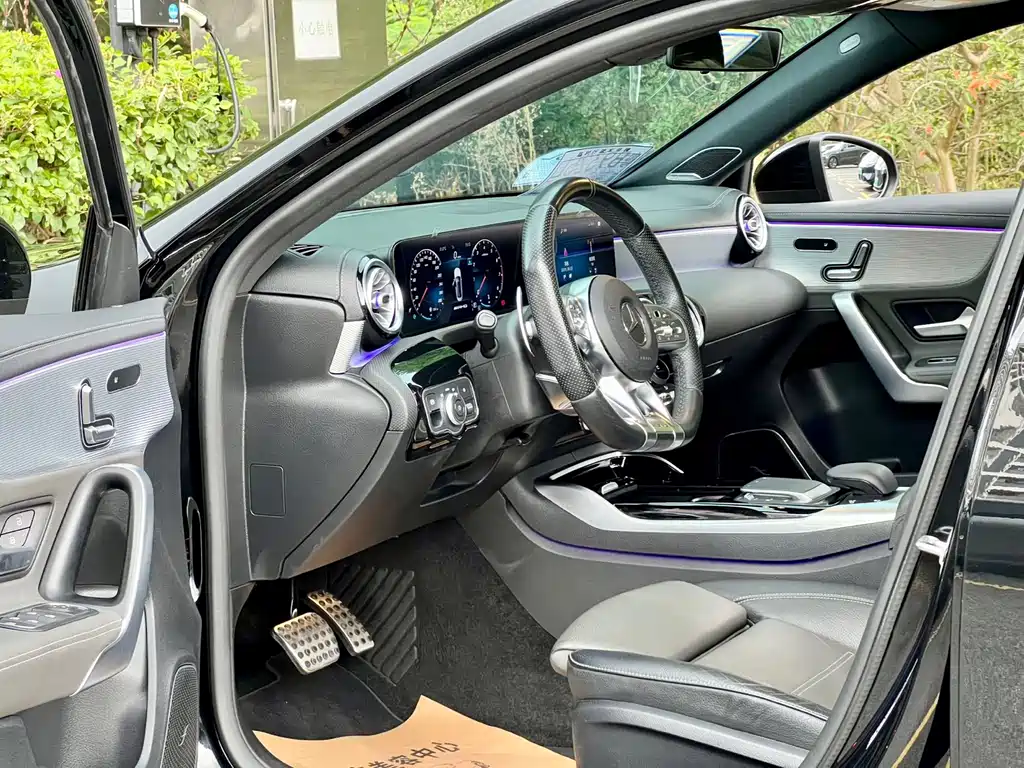 Mercedes-Benz A-Class AMG — фото 5