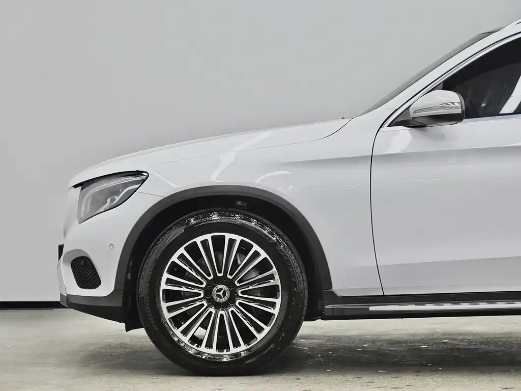 Mercedes-Benz GLC — фото 24