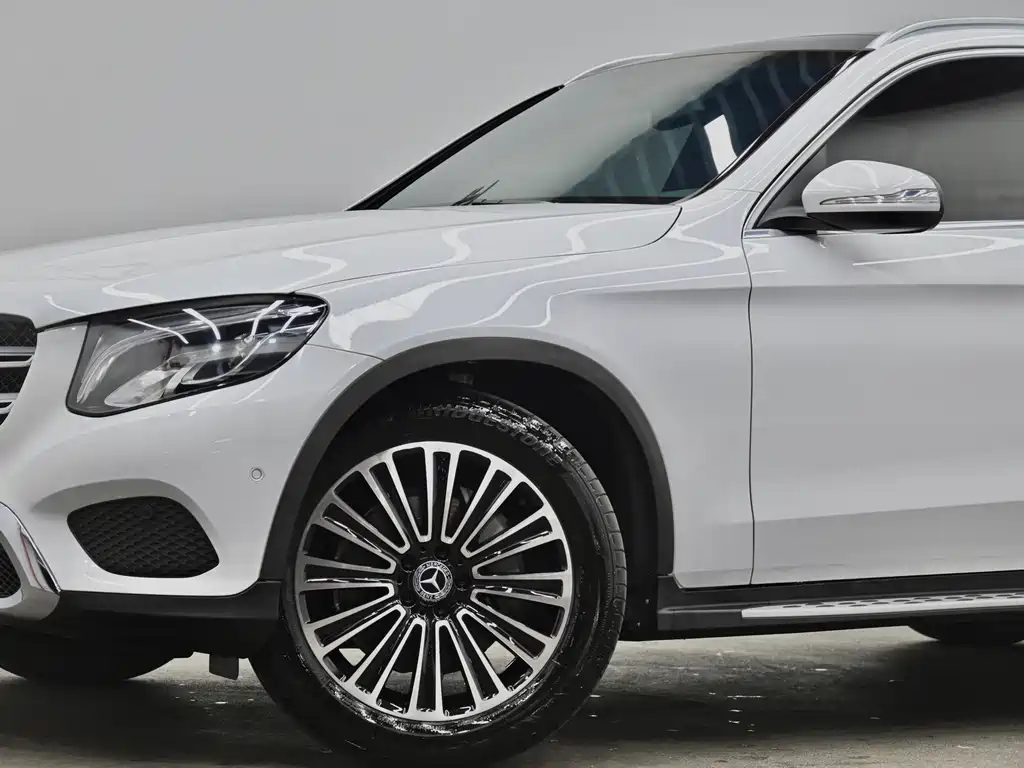 Mercedes-Benz GLC — фото 25