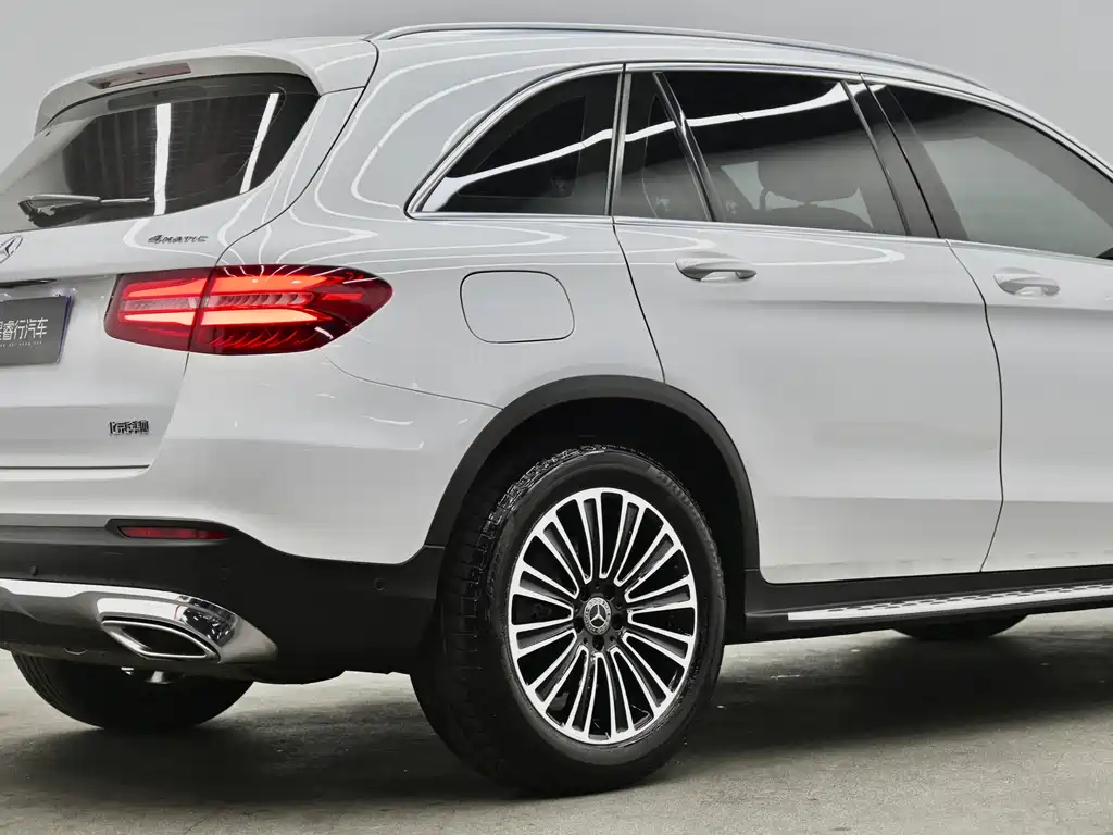 Mercedes-Benz GLC — фото 31
