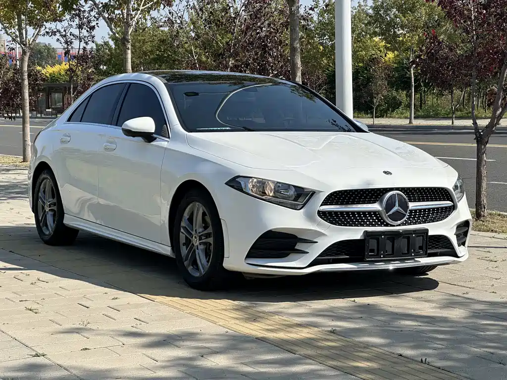 Mercedes-Benz A-Class — фото 4