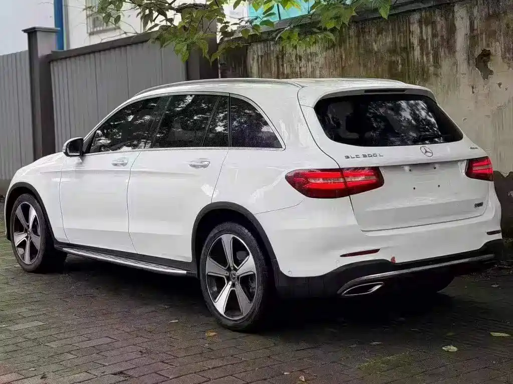 Mercedes-Benz GLC — фото 3