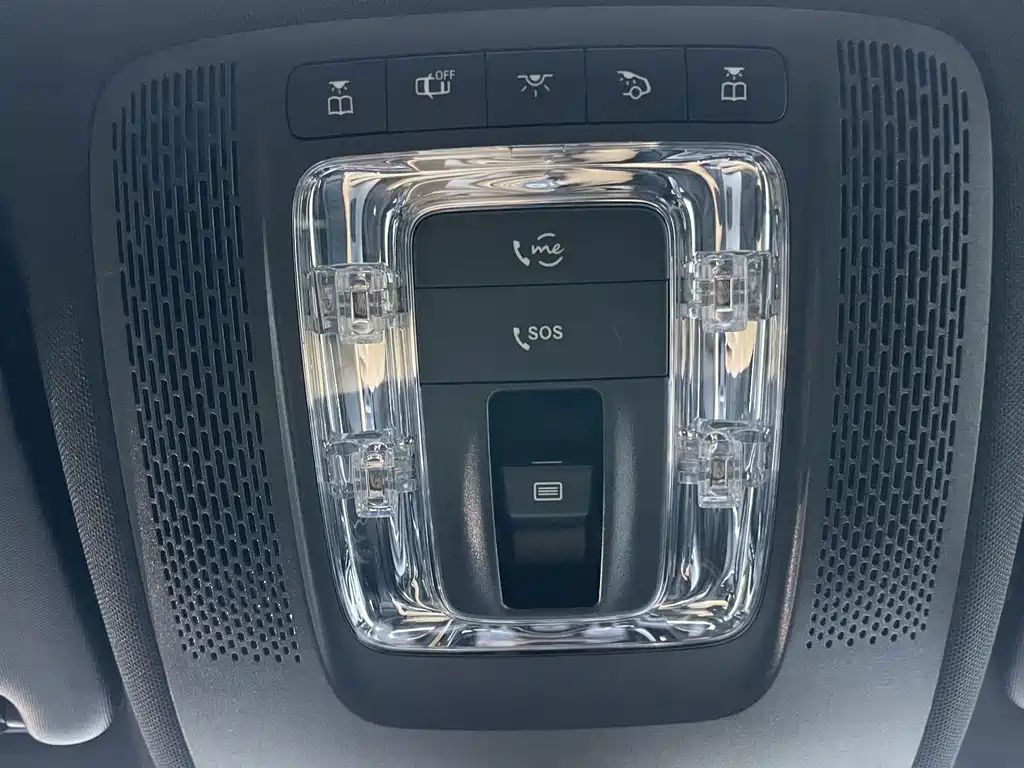 Mercedes-Benz GLA — фото 17