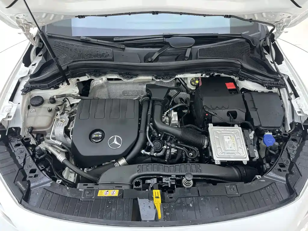 Mercedes-Benz GLA — фото 25