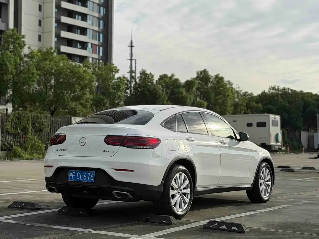 Mercedes-Benz GLC Coupe — фото 9