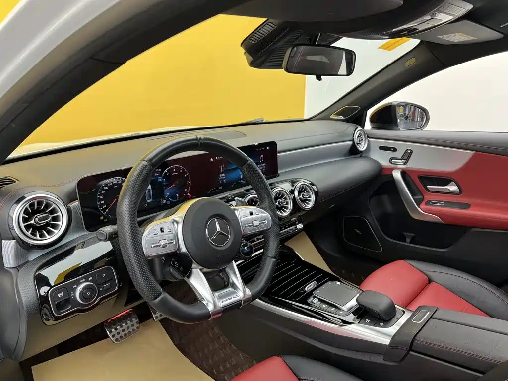 Mercedes-Benz A-Class AMG — фото 36