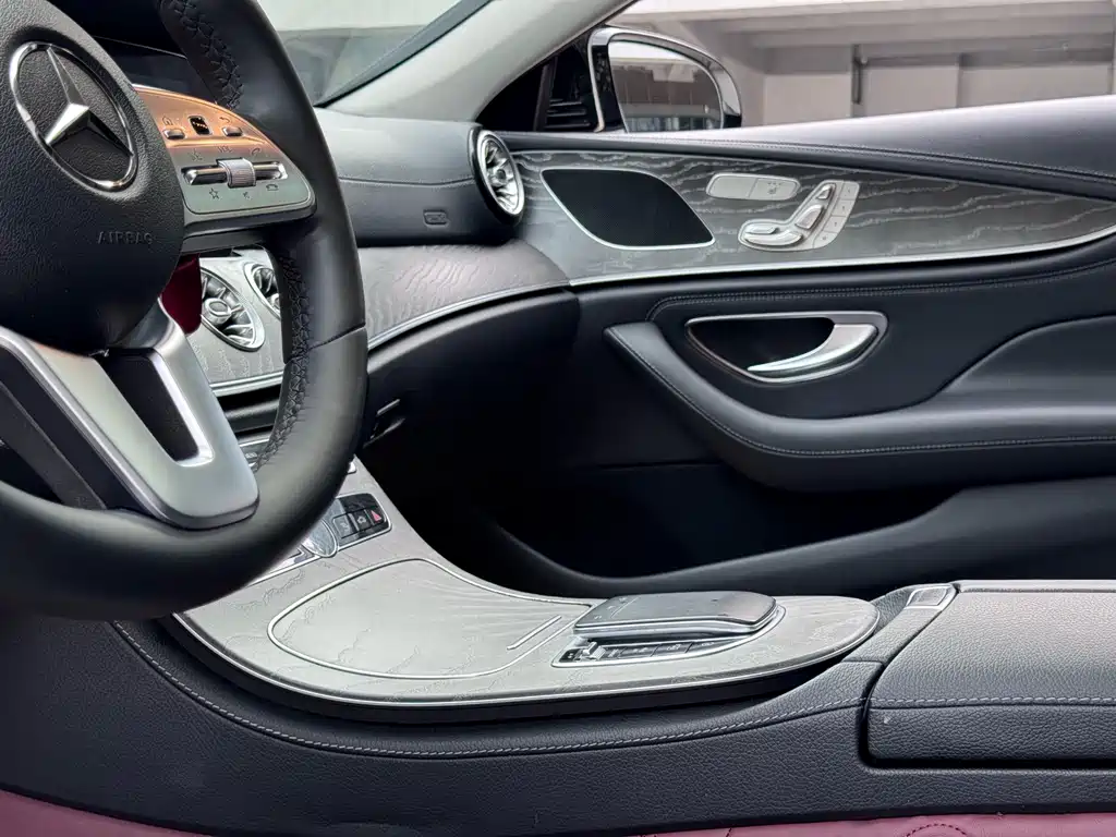 Mercedes-Benz CLS — фото 9