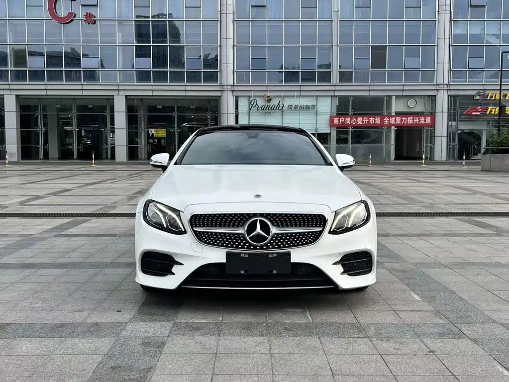 Mercedes-Benz E-Class (Import) — фото 4