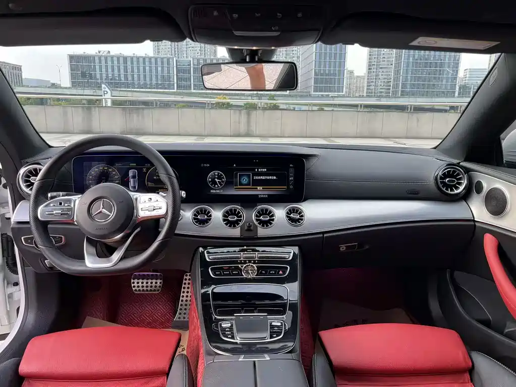 Mercedes-Benz E-Class (Import) — фото 10