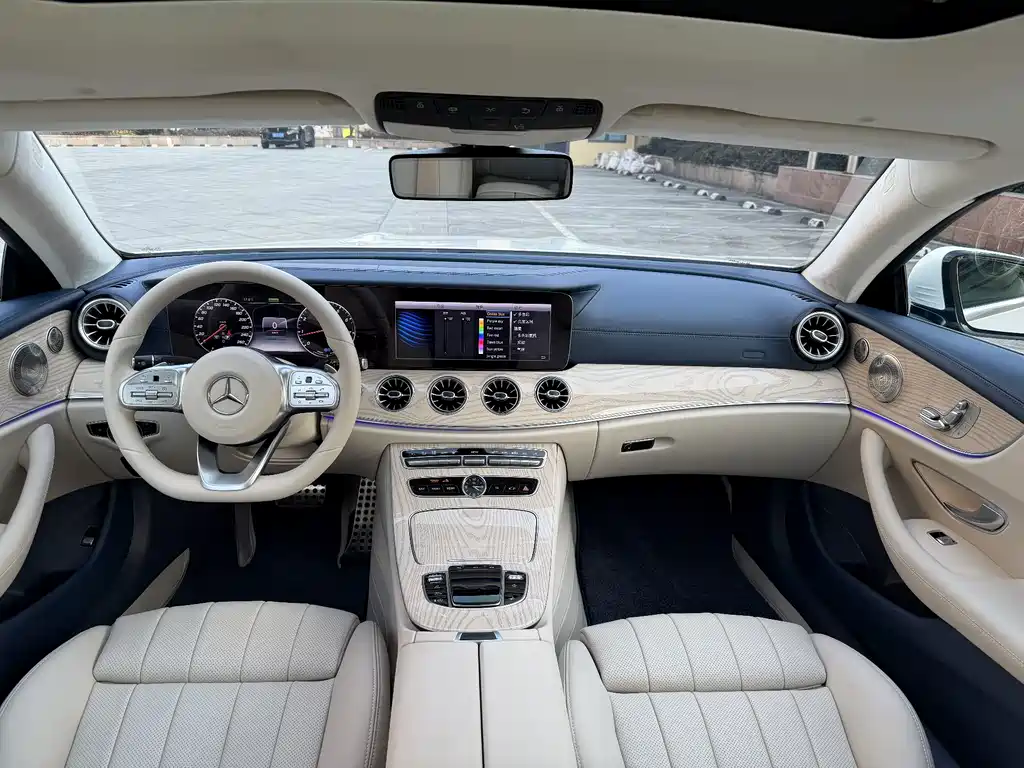 Mercedes-Benz E-Class (Import) — фото 4