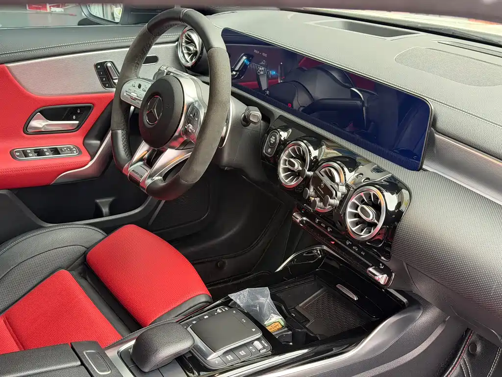 Mercedes-Benz A-Class AMG (Import) — фото 9