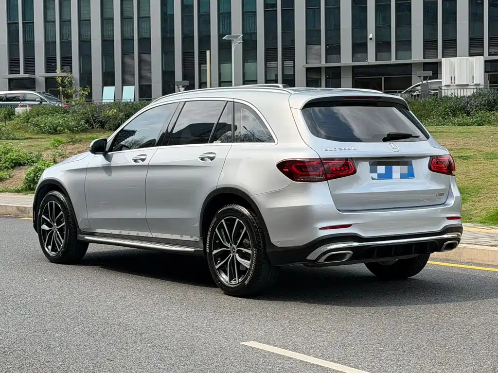 Mercedes-Benz GLC — фото 6