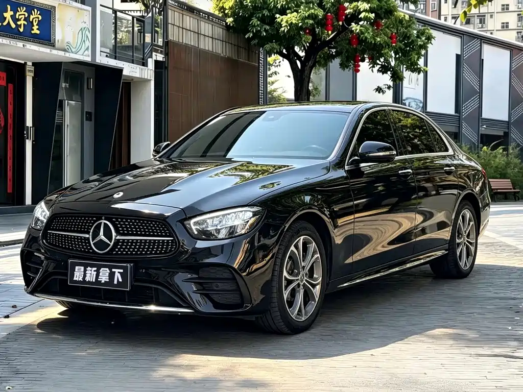 Mercedes-Benz E-Class — фото 3